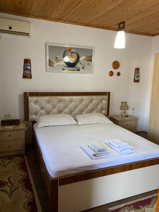 Aria Baci Guest House 培拉特 外观 照片
