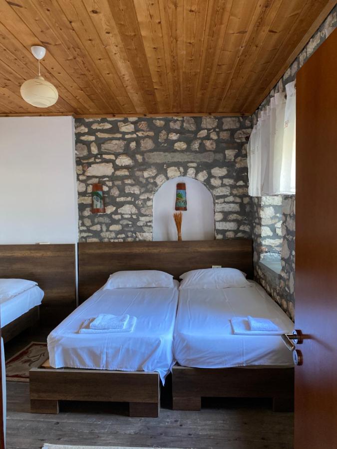 Aria Baci Guest House 培拉特 外观 照片